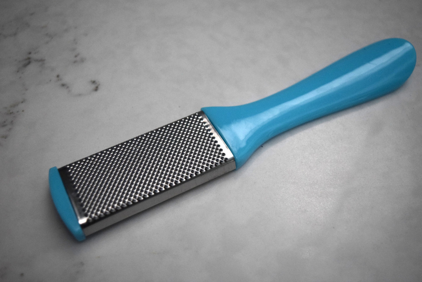 Foot File Callus Remover – Fine Grate Dead Skin & Callous Remover with Plastic Handle