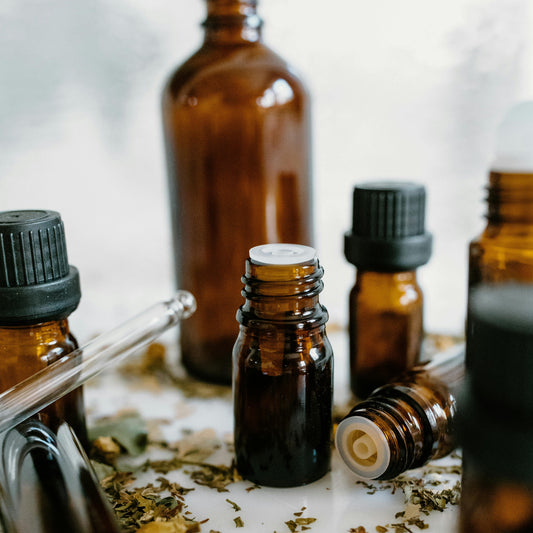 Essential Oil and Carrier oil. What's the difference?