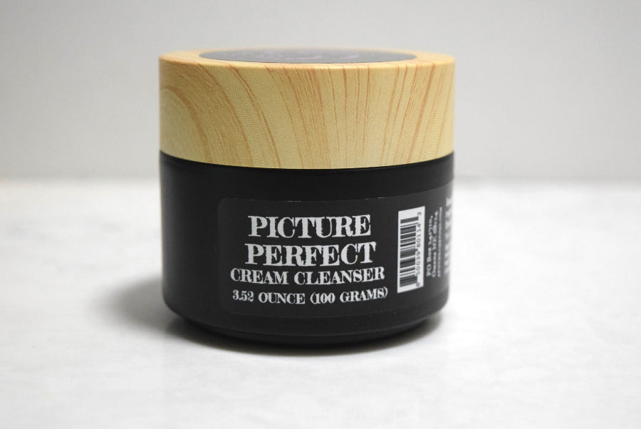 Glass jar of clay based cleanser for oily or acne prone skin, Apothecuryous